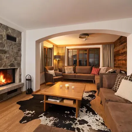 Comfortable And Modern House With View In