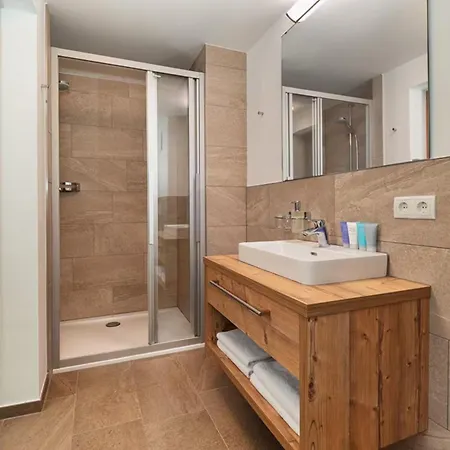 Comfortable And Modern House With View In Διαμέρισμα *
